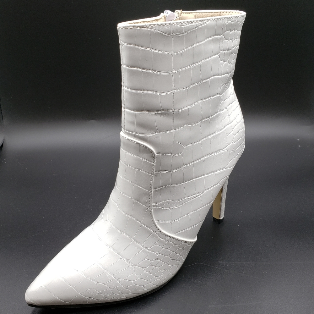 SHEIN Snake Boots